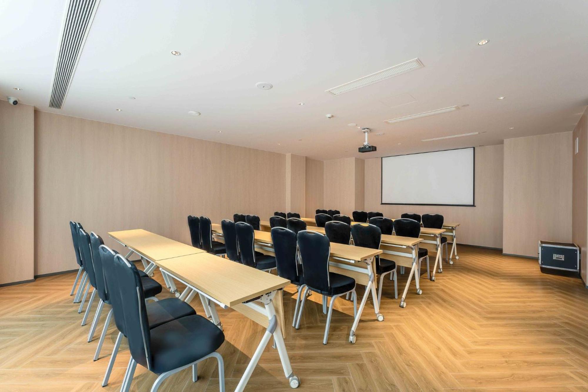 Holiday Inn Express Hangzhou Airport By Ihg ภายนอก รูปภาพ