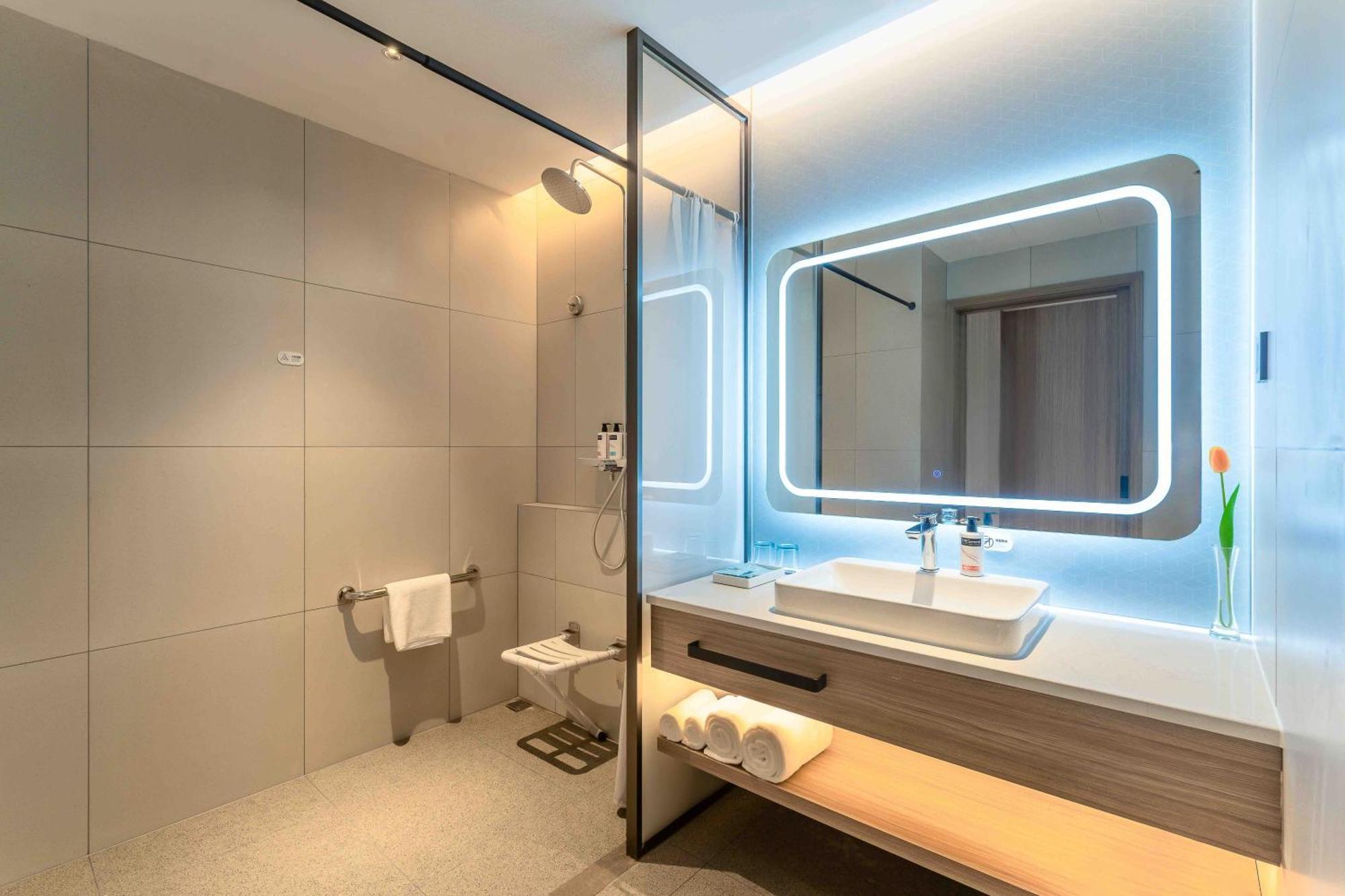 Holiday Inn Express Hangzhou Airport By Ihg ภายนอก รูปภาพ